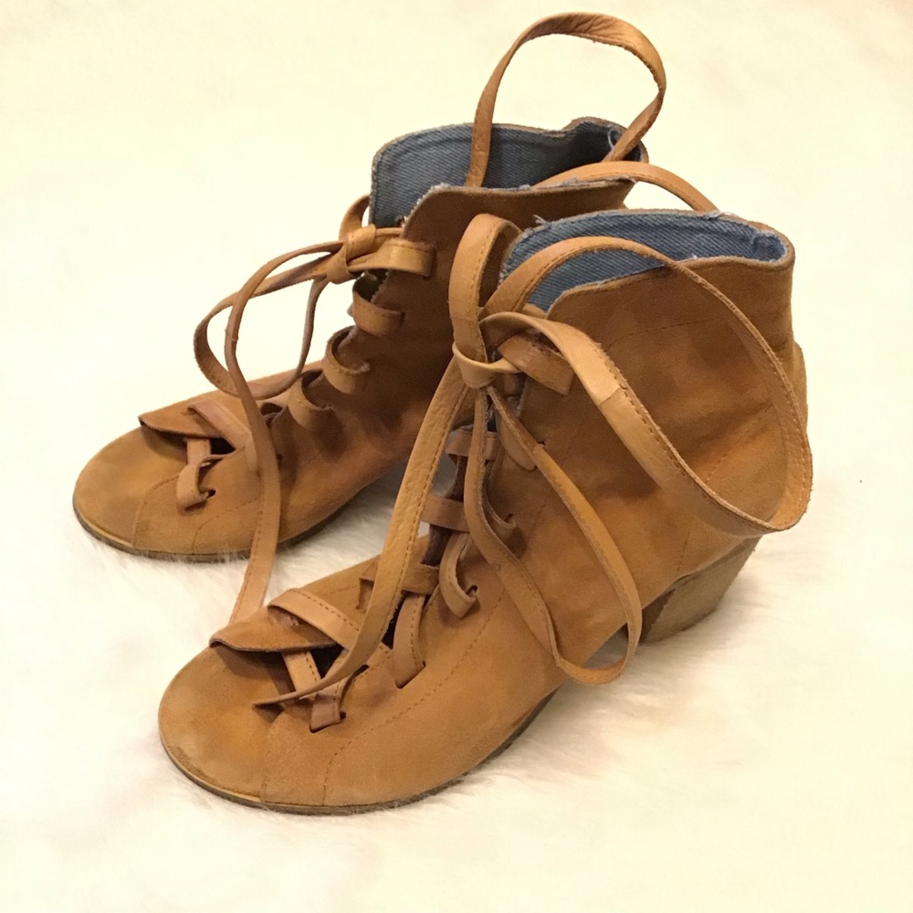 ANTHROPOLOGIE | Suede Sandal Bootie